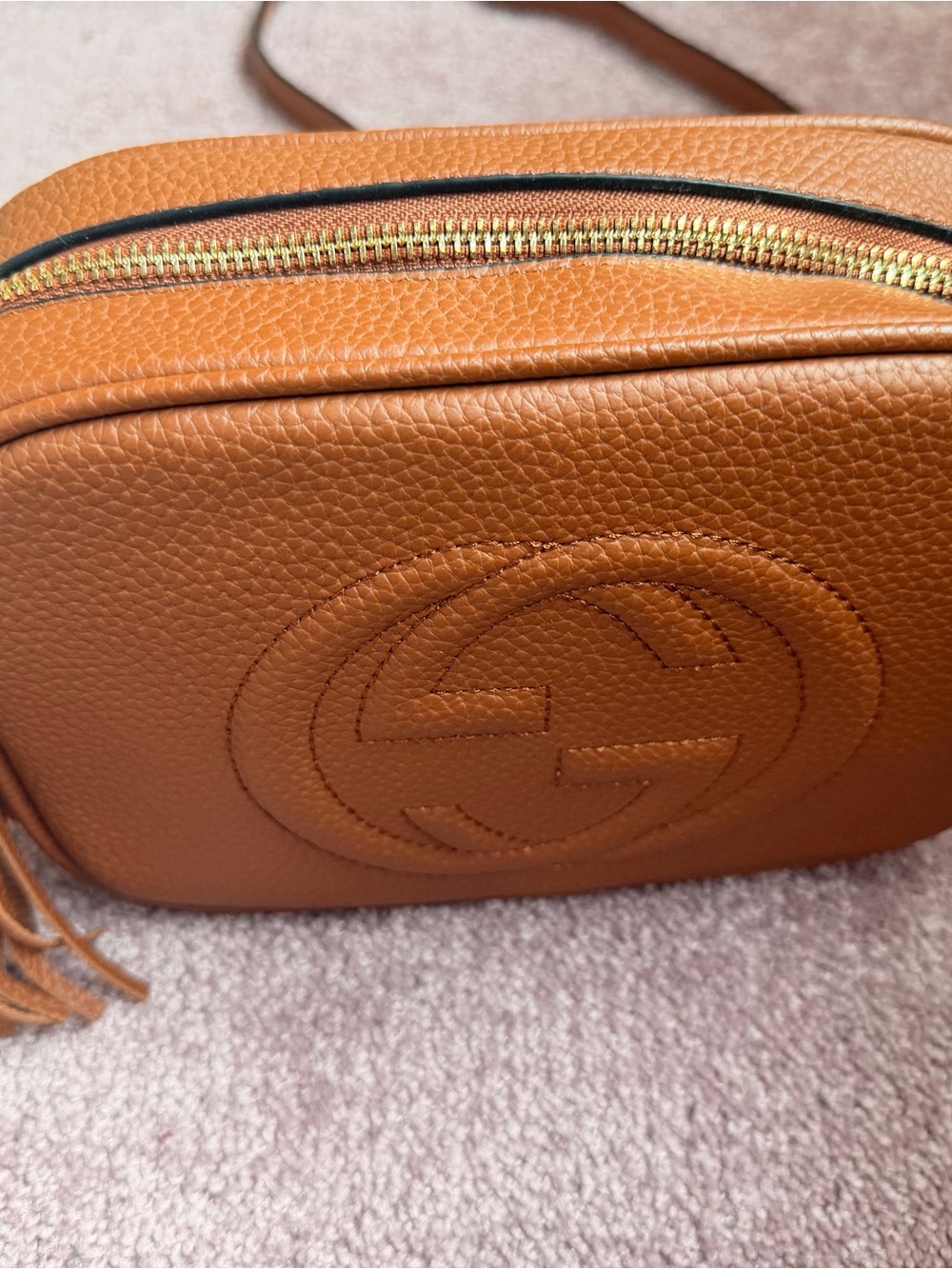 Gucci Tan Pebbled Leather Crossbody with Embossed GG - Picture 2 of 5